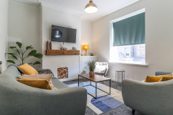 2025-03-18-Cymru-Staging-Topaz-Street-1001