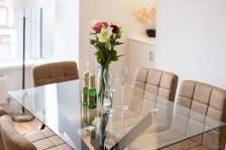 Hazlewood-Home-Staging-260522-1030