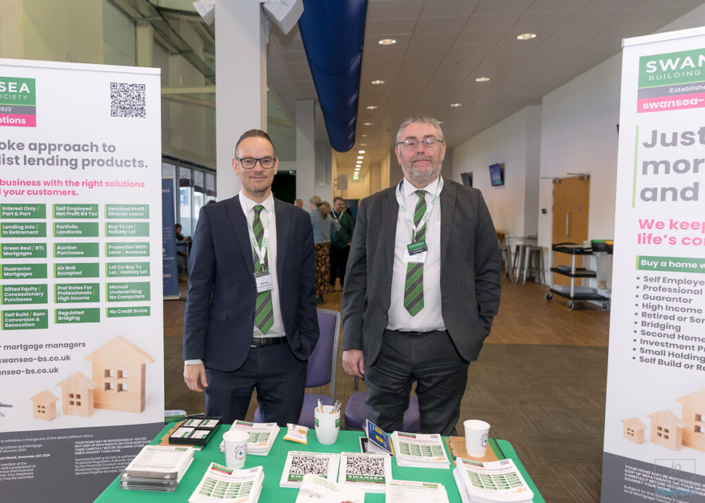 2025-11-13-Zokit-Expo-Expo-Floor-2056 2025-11-13-Zokit-Expo-Expo-Floor-2056