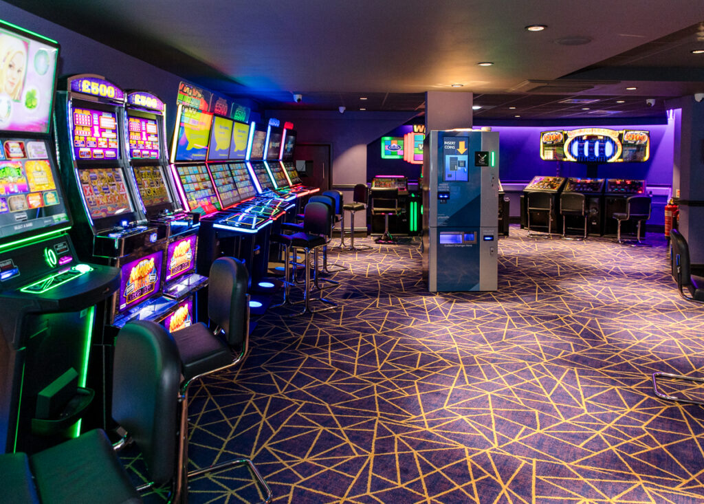240515-Club-3000-Bingo-1032 240515-Club-3000-Bingo-1032