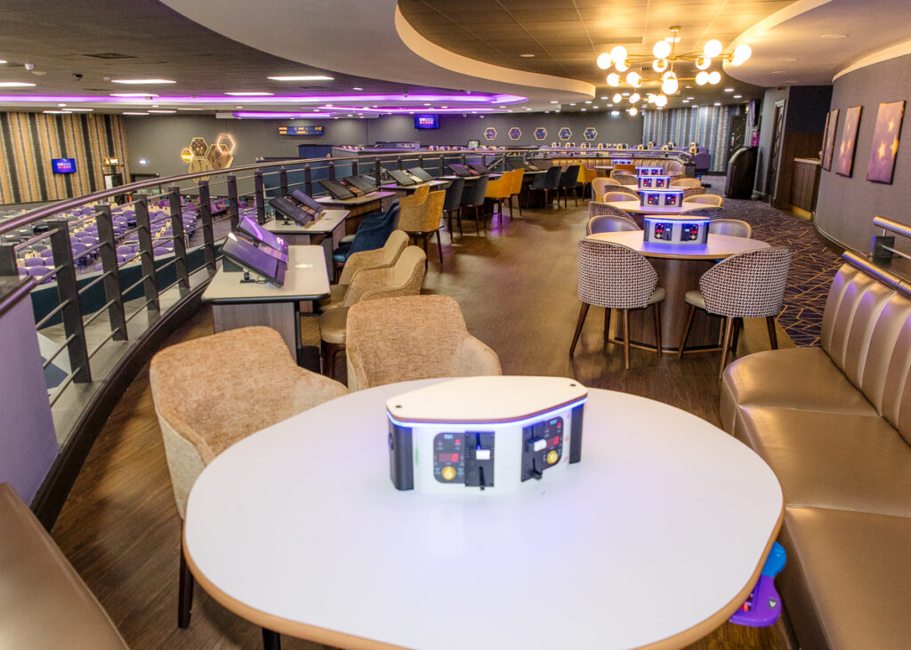 240515-Club-3000-Bingo-1063 240515-Club-3000-Bingo-1063