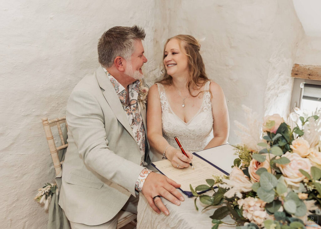 2025-08-14-Tim_Emma-Wedding-1094